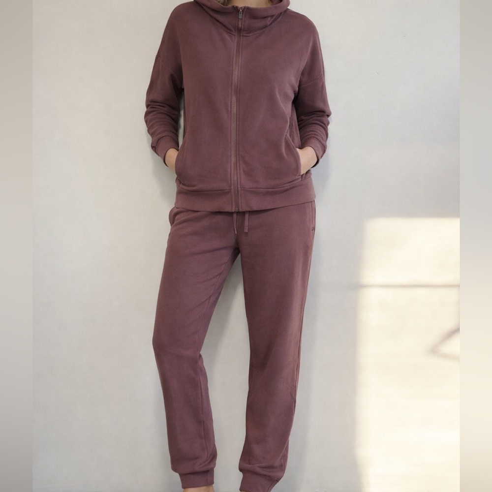MONDETTA Womenβs Zip Up Hoodie & Jogger Sweatpants Athleisure Cozy Set